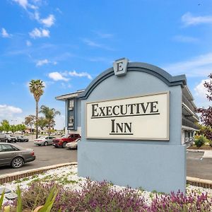 Executive Inn